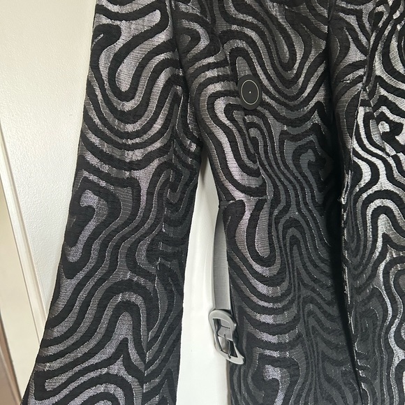 Coat - Picture 5 of 13